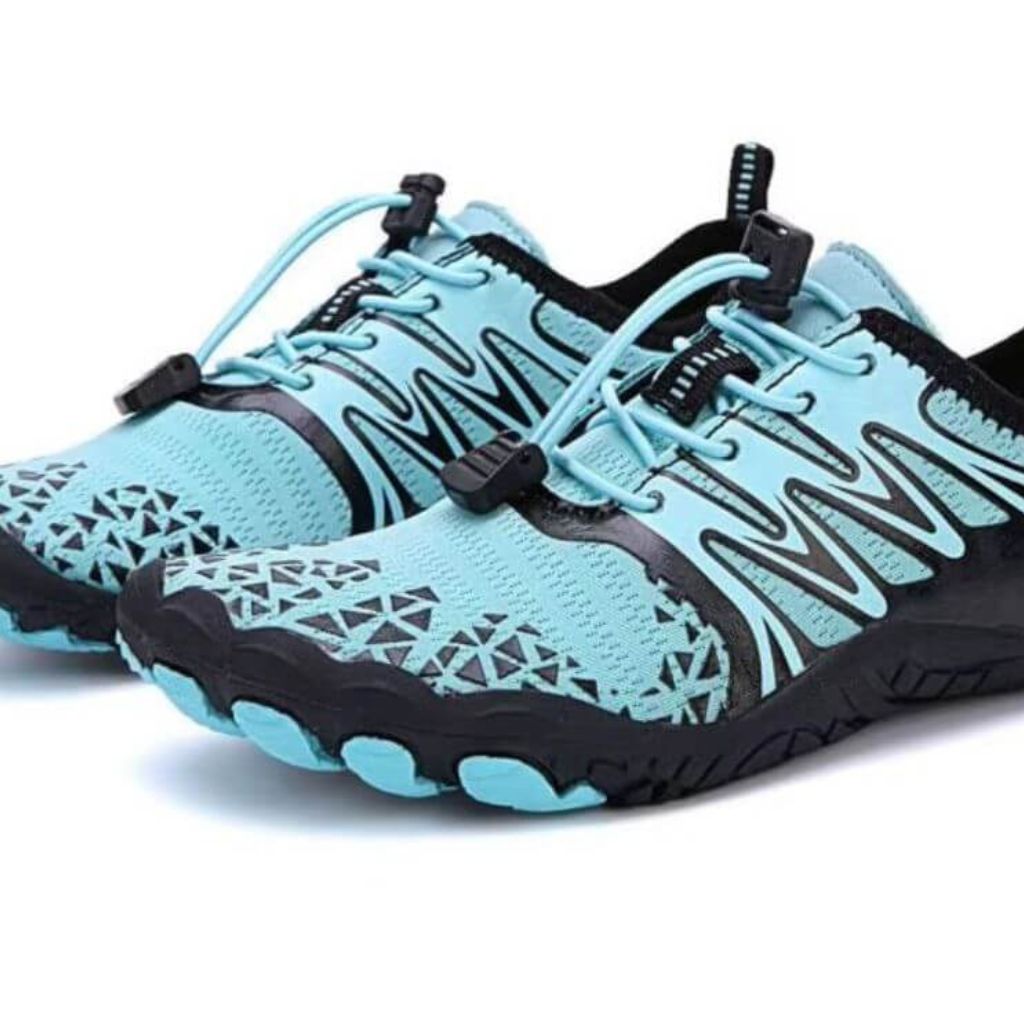 sapatilha aquatica azul claro-detalhe