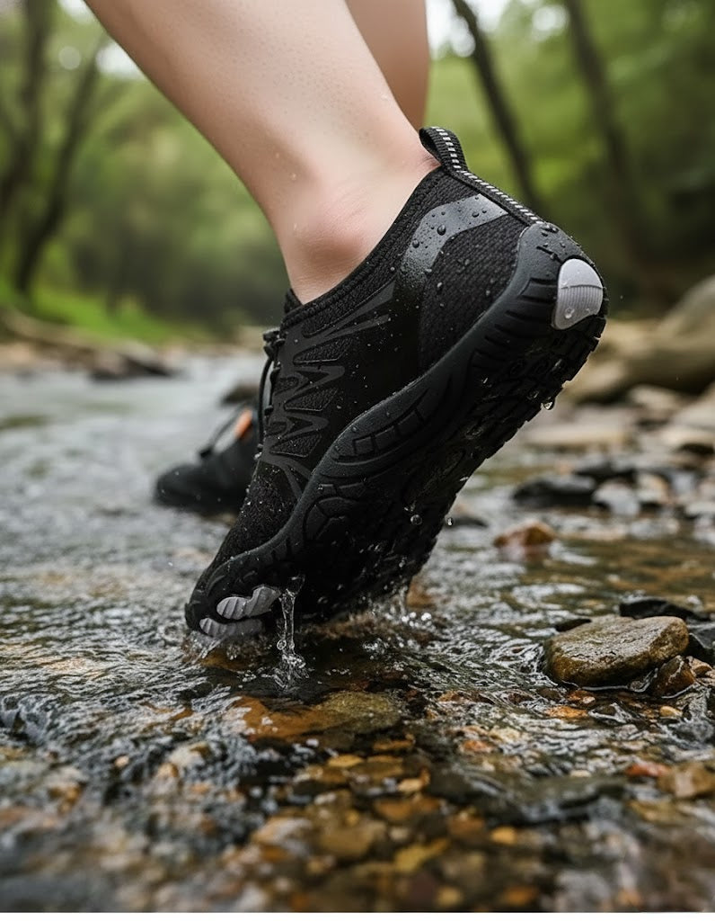 sapatilha aquatica preto-detalhe